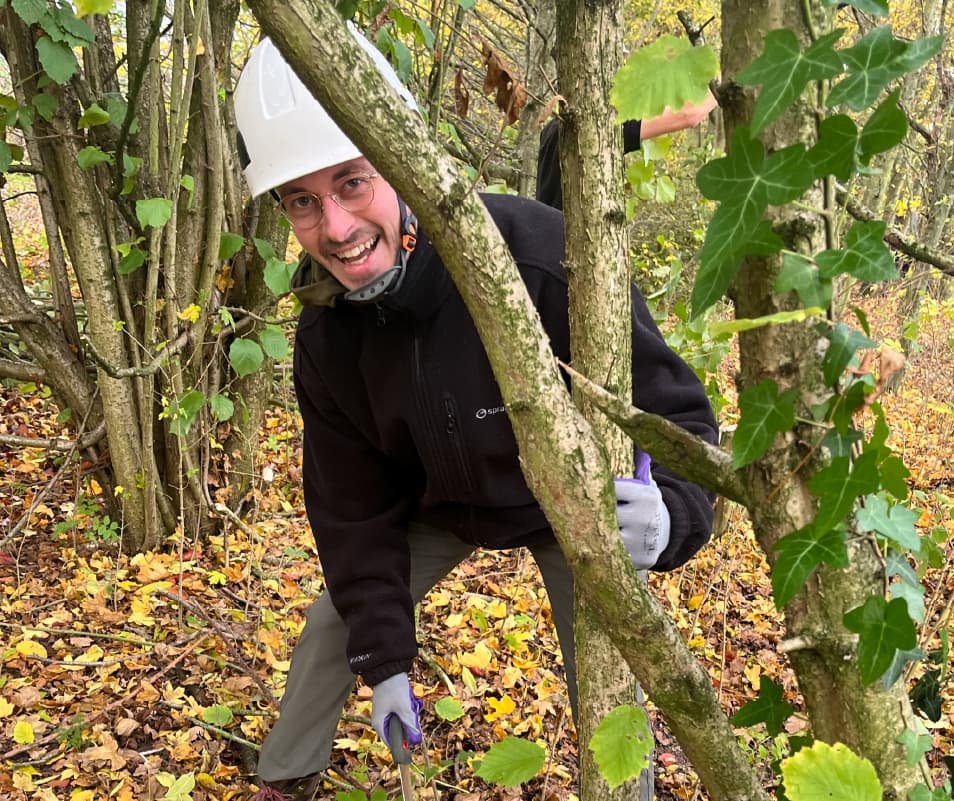 Allies joins Greening Wymondham for a volunteering day in Ketts Park